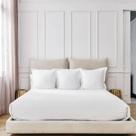 Szálloda Banke Opera, Autograph Collection