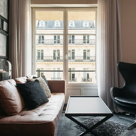 Banke Opera, Autograph Collection