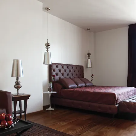 Szálloda Banke Opera, Autograph Collection