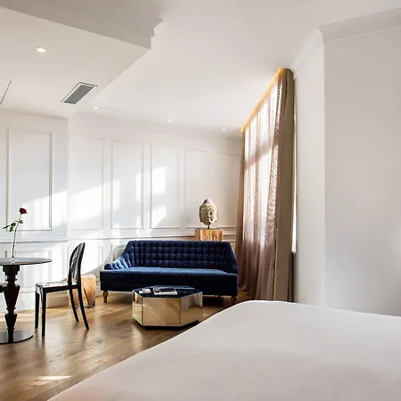 Banke Opera, Autograph Collection Hotel