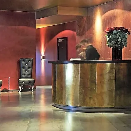 Banke Opera, Autograph Collection 5* Parigi