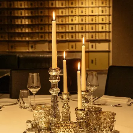 Banke Opera, Autograph Collection Otel