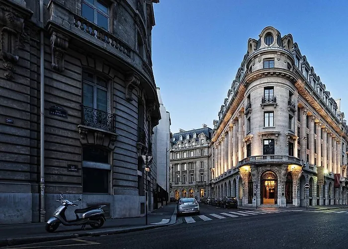 Banke Opera, Autograph Collection 5* 파리