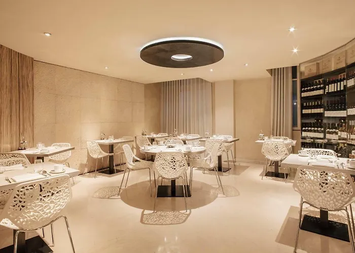 Banke Opera, Autograph Collection