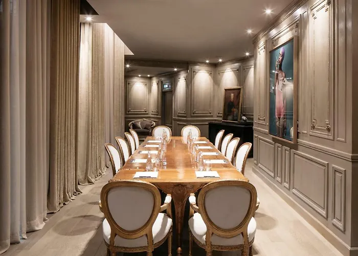 Banke Opera, Autograph Collection 5*