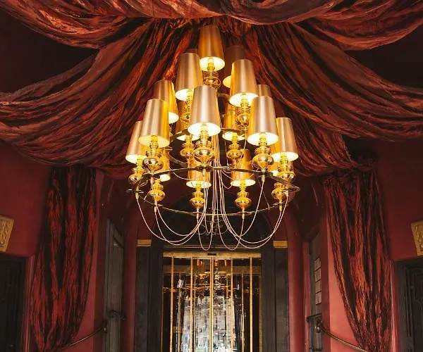 Banke Opera, Autograph Collection 호텔 5*