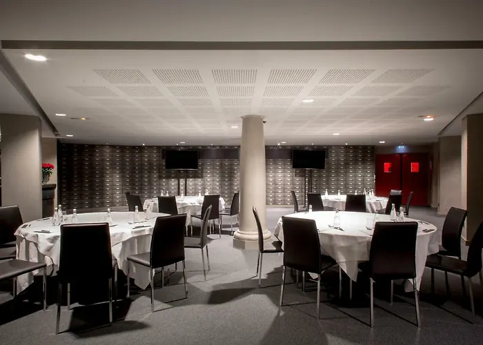 Banke Opera, Autograph Collection