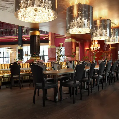 Banke Opera, Autograph Collection 5*