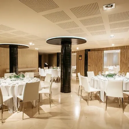 酒店 Banke Opera, Autograph Collection 5*